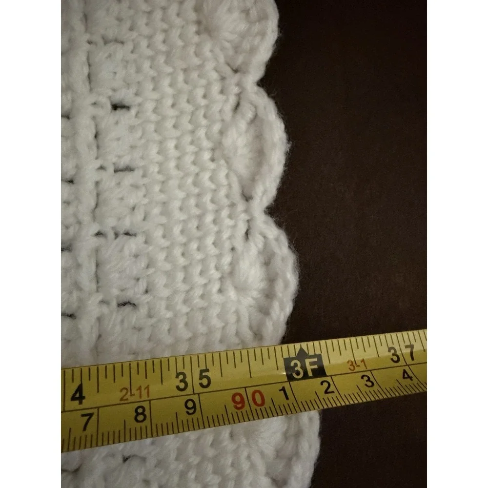 Chunky Handmade Crochet Blanket White Scalloped Baby Afghan 35x35 Lap Blanket